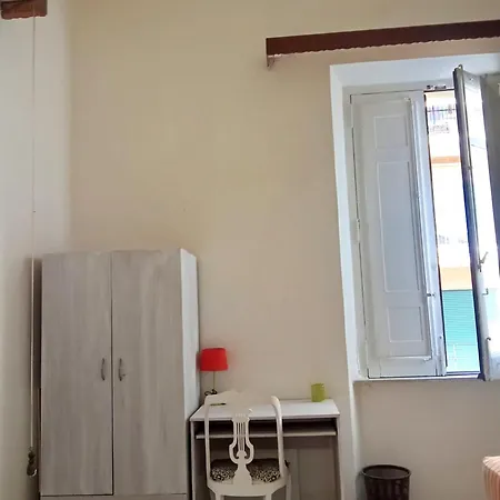 Lägenhet Bronzi E Strait Reggio di Calabria